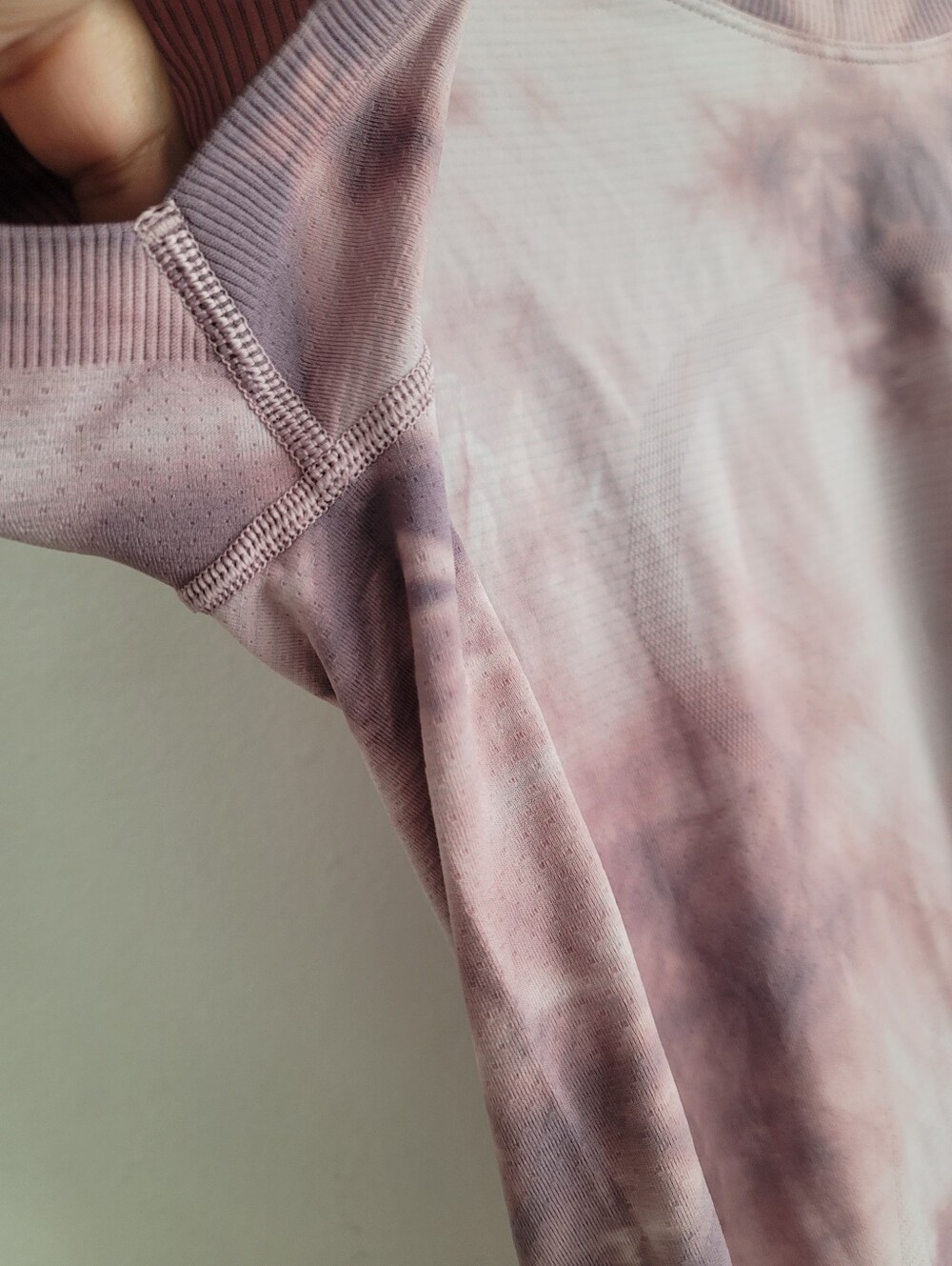 Lululemon 8 Swiftly Tech 2.0 Pink Tie Dye Short Sleeve Athletic Shirt Quick Dry - Picture 5 of 6